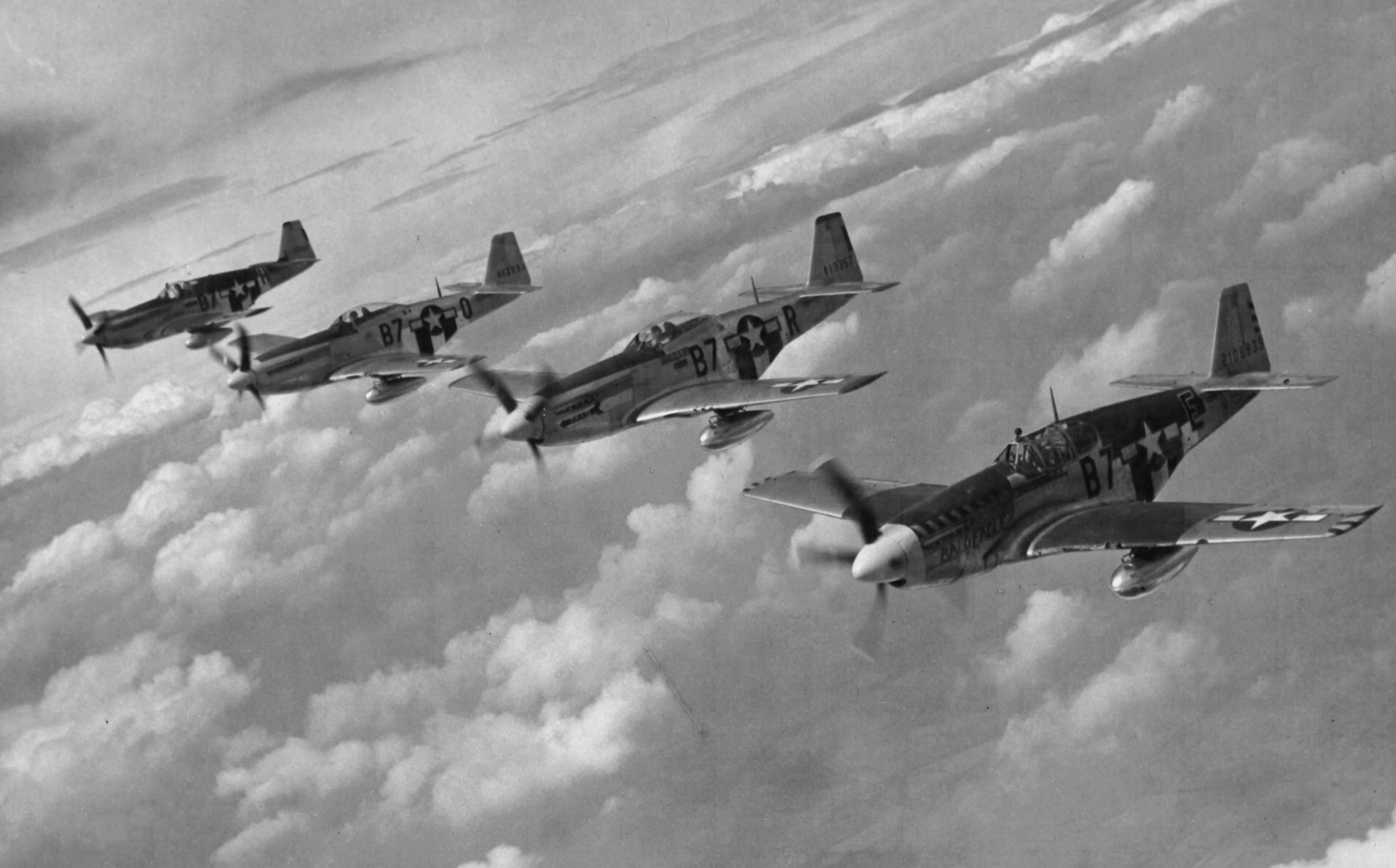 Formation Of Mustangs Over England Ww Images