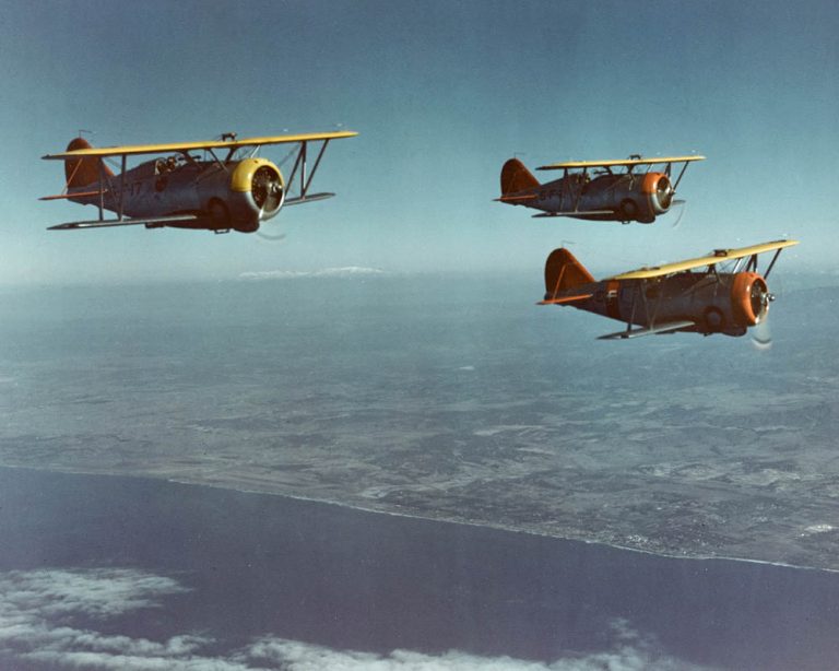 F3F-3 Biplanes – WW2 Images