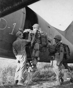 Paratroopers Board Transport in Tunisia – WW2 Images